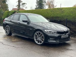 BMW 3-Series 2021 - Image 2