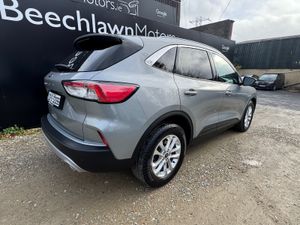 FORD KUGA 1.5 TDCI 120 PS TITANIUM COMMERCIAL - Image 3