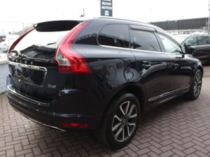 2.0D4 CLASSIC LUXURY EDITION 5DR ESTATE AUTO // PA - Image 4