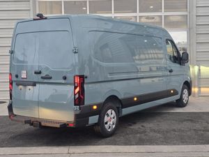 Renault Master Red Edition L3H2 - Image 3