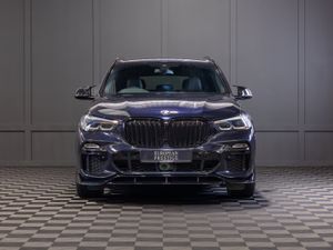 212 BMW X5 X-Drive 45e M-Sport - Image 2