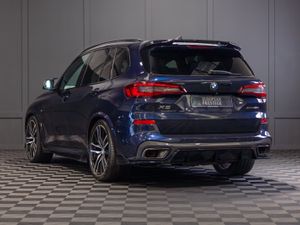 212 BMW X5 X-Drive 45e M-Sport - Image 4