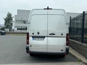 Renault Master LM35 170HP Auto Start L3H2 - Image 4