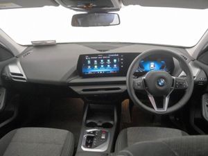 BMW 1 Series 120 Sport - Image 4