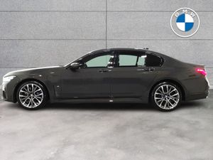 BMW 7 Series 745e M Sport Saloon - Image 4