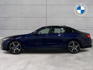 BMW 5 Series 530e M Sport Saloon - Image 4