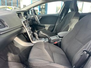 2014 VOLVO V40 1.6 PETROL AUTO LOW KMS - Image 4