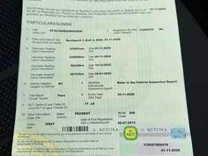 Peugeot 208 ACTIVE 1.4 Hdi 1 OWNER LOW MILEAGE - Image 3