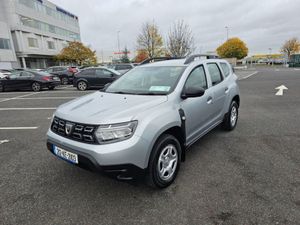 Dacia Duster 1.5 DCI, ESSENTIAL MODEL, LOW MILEAGE - Image 4