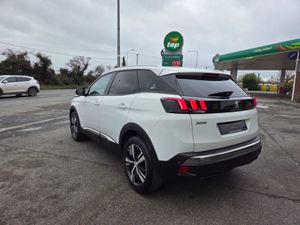 Peugeot 3008 ALLURE 1.5 BLUE HDI 130 6 6.2 4DR - Image 3