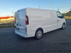 Vauxhall Vivaro 2900 CDTI 5DR - Image 3