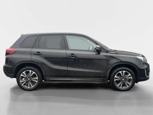Suzuki Vitara 1.5 Full Hybrid SZ5 AGS - Image 2
