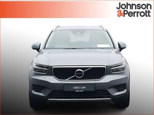Volvo XC40 D4 190bhp AWD Momentum Auto - Image 4