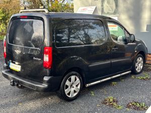 2010 CITROEN BERLINGO-NEW CVRT - Image 4