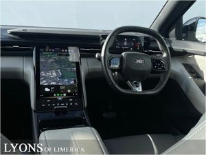 Ford Capri Premium 77kWh Extended Range - Image 4