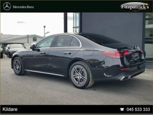 Mercedes-Benz E-Class e300de AMG Line - Image 3