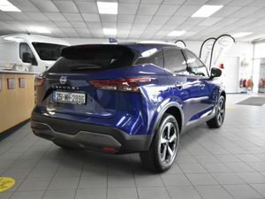 Nissan Qashqai 1.3 Hybrid SV Premium - Image 4