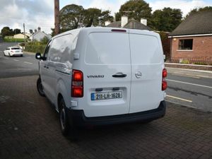 Opel Vivaro L1 H1 1.5 100BHP - Image 3