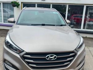 Hyundai Tucson 1.7 D Executive - Image 2