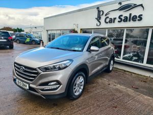 Hyundai Tucson 1.7 D Executive - Image 3