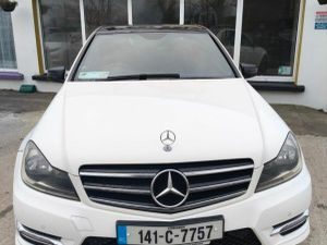 Mercedes-Benz C-Class C200CDI AVANTGARDE SPORT AUT - Image 2