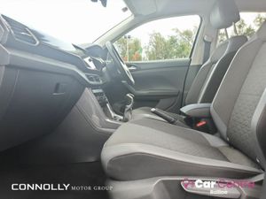 Volkswagen T-Cross R-Line 1.0 TSI 110HP - Image 4