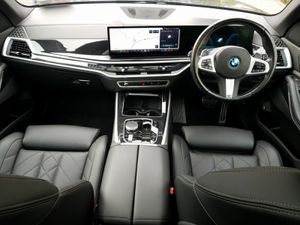 BMW X5 xDrive50e M Sport Pro - Image 4
