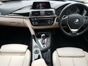 BMW 3-Series 330e Sport - Image 4