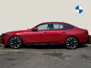 BMW 5-Series M Sport Pro - Image 3