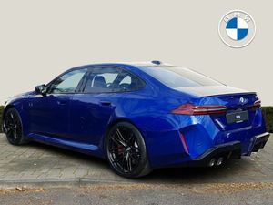 BMW M5 Saloon - Image 2