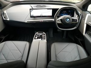 BMW iX i20 xDrive40 M Sport Edition - Image 4