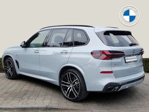 BMW X5 xDrive50e M Sport Pro - Image 2