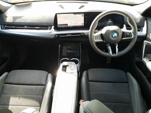 BMW iX2 eDrive20 M Sport - Image 4