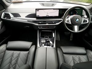 BMW X5 xDrive50e M Sport Pro - Image 4