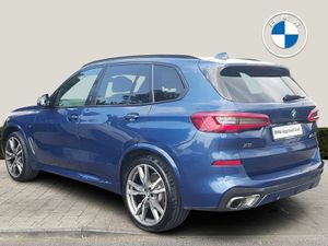 BMW X5 M50d - Image 2