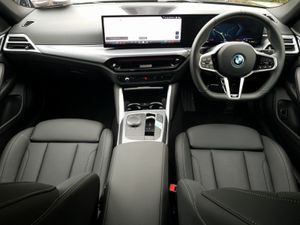 BMW i4 eDrive35 M Sport - Image 4