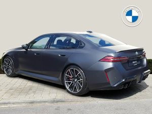 BMW M5 Saloon - Image 3