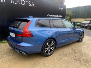 VOLVO V60 2.0 B4 197 BHP DSL R-DESIGN AUTO - Image 3