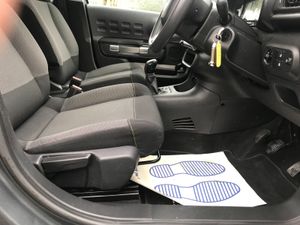 171 Citroen C3 1.2 Petrol Feel Puretech - Image 2