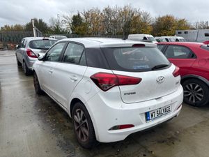 16 i20 petrol 1.2 NCT 1/26 70km Starting - Image 3