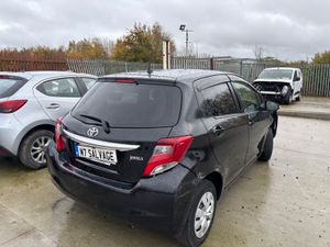 15 Vitz Auto NCT 7/27 Only 30 km Starting - Image 4