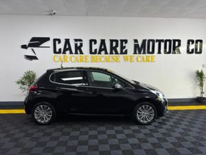 Peugeot 208 2017 208 Automatic Ony 41000Km - Image 2