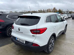 17 Kadjar S NAV 1.5 Diesel NCT 7/27 140km Starts - Image 3