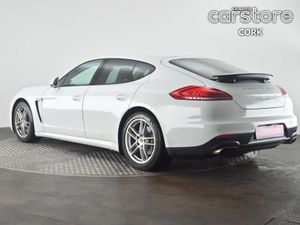 Porsche Panamera Panamera - Image 4