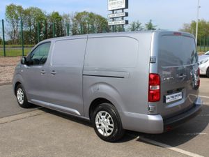 2022 Vauxhall Vivaro 2900 L2H1 Sportive - Image 4