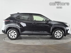 Toyota Yaris Cross 1.5 Hybrid CVT - Image 3