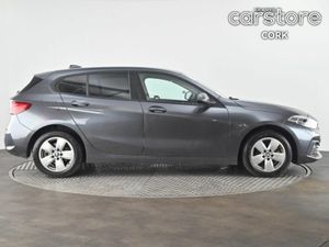 BMW 1-Series 118i 1.5 Auto - Image 3
