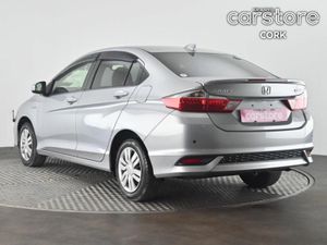 Honda Grace Hybrid 1.5 AUTO - Image 3