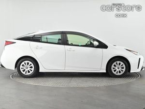 Toyota Prius 1.8 Hybrid - Image 2