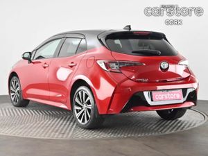 Toyota Corolla 1.8 Hybrid Luna Sport Hatchback - Image 4